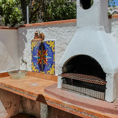 Casa Moresca Террачина