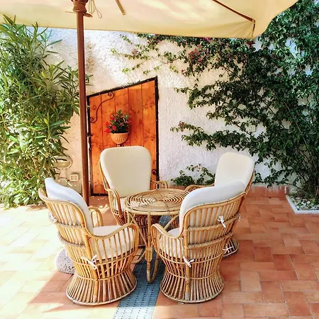 Casa Moresca Дом отдыха Террачина